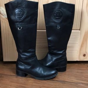 Black knees height boots